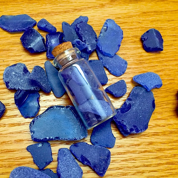 Real Blue Sea Glass in Cork Glass Bottle - Picture 2 of 2
